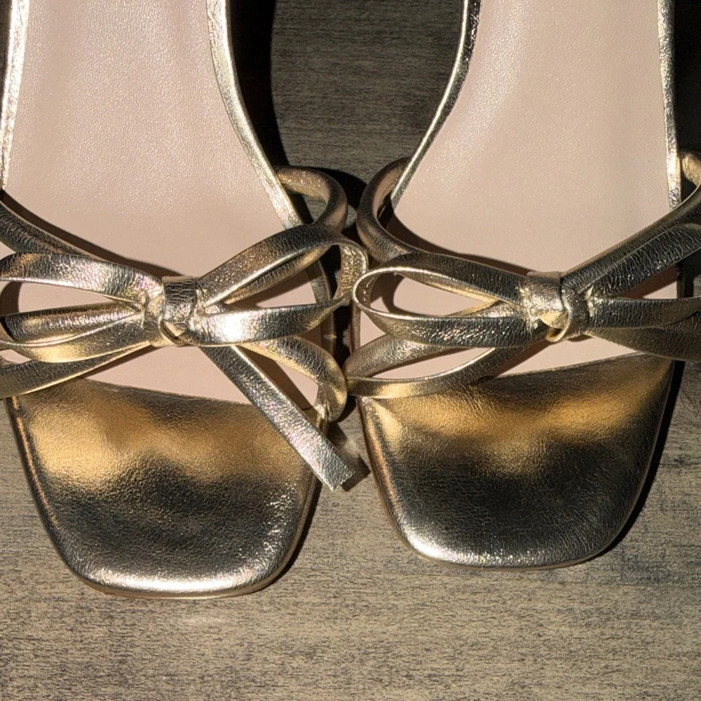 NWT Loeffler Randall Maeve Metallic Gold Knot Bow Ankle Strap Heel - Picture 10 of 12